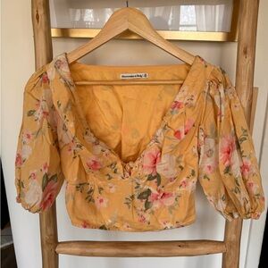 Abercrombie & Fitch Floral top XS